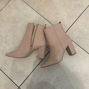 Cream/Tan just fab boots